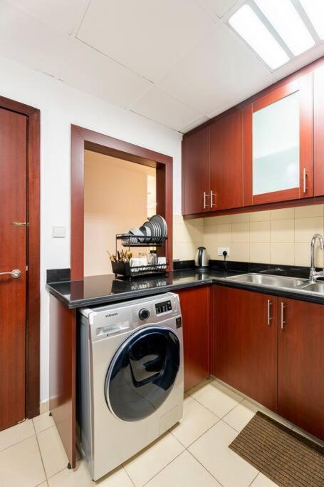 Leen Homes-Jbr -Spacious 4 Bedroom Apartment Dubai Exterior photo